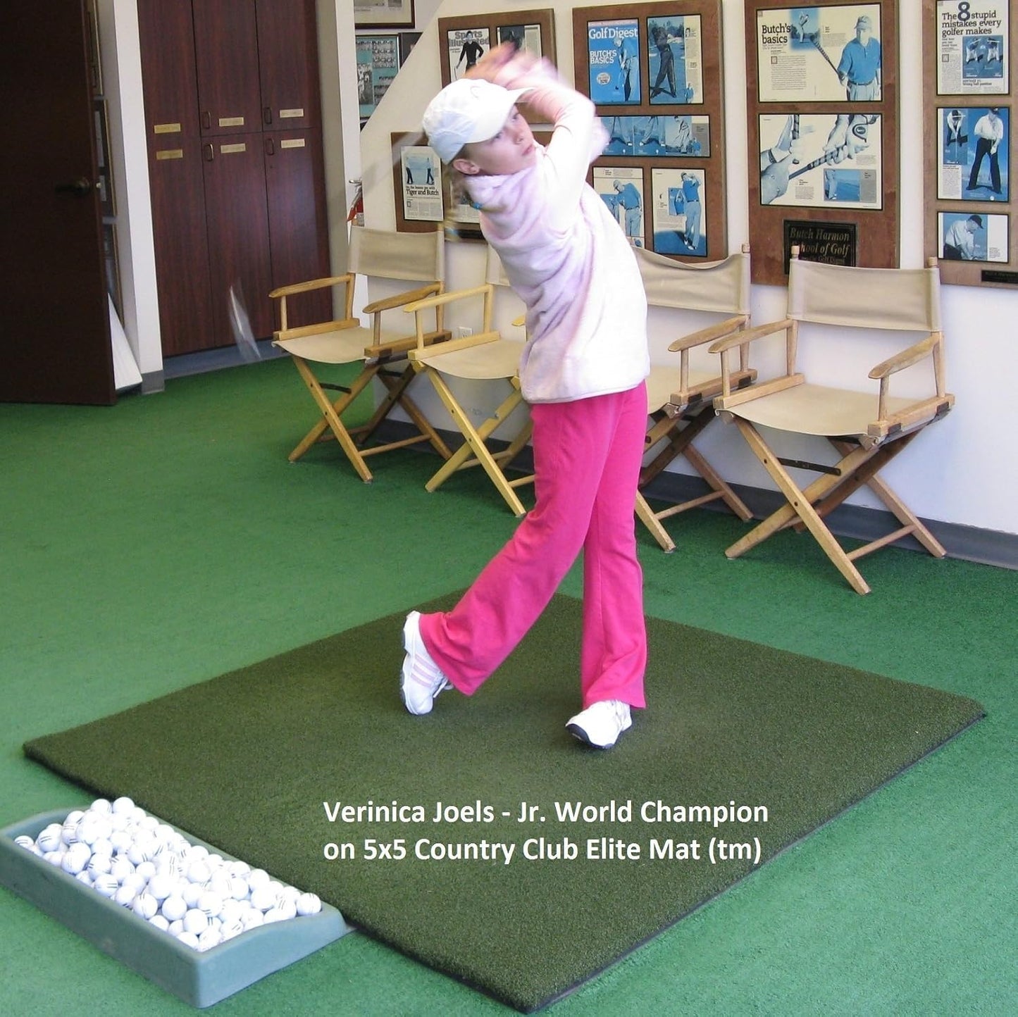 Country Club Elite 4X5-Foot Commercial Golf Practice Mat | Accepts Real Tees, Mimics Real Fairway Turf during Downward Strikes and Provides Honest Feedback without Unwanted Club Bounce